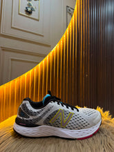 NEW BALANCE SIZE 38