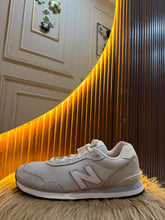 NEW BALANCE SIZE 43