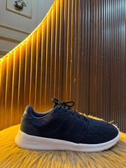 ADIDAS SIZE 39.5