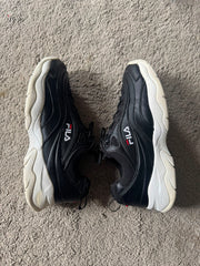 FILA SIZE 43