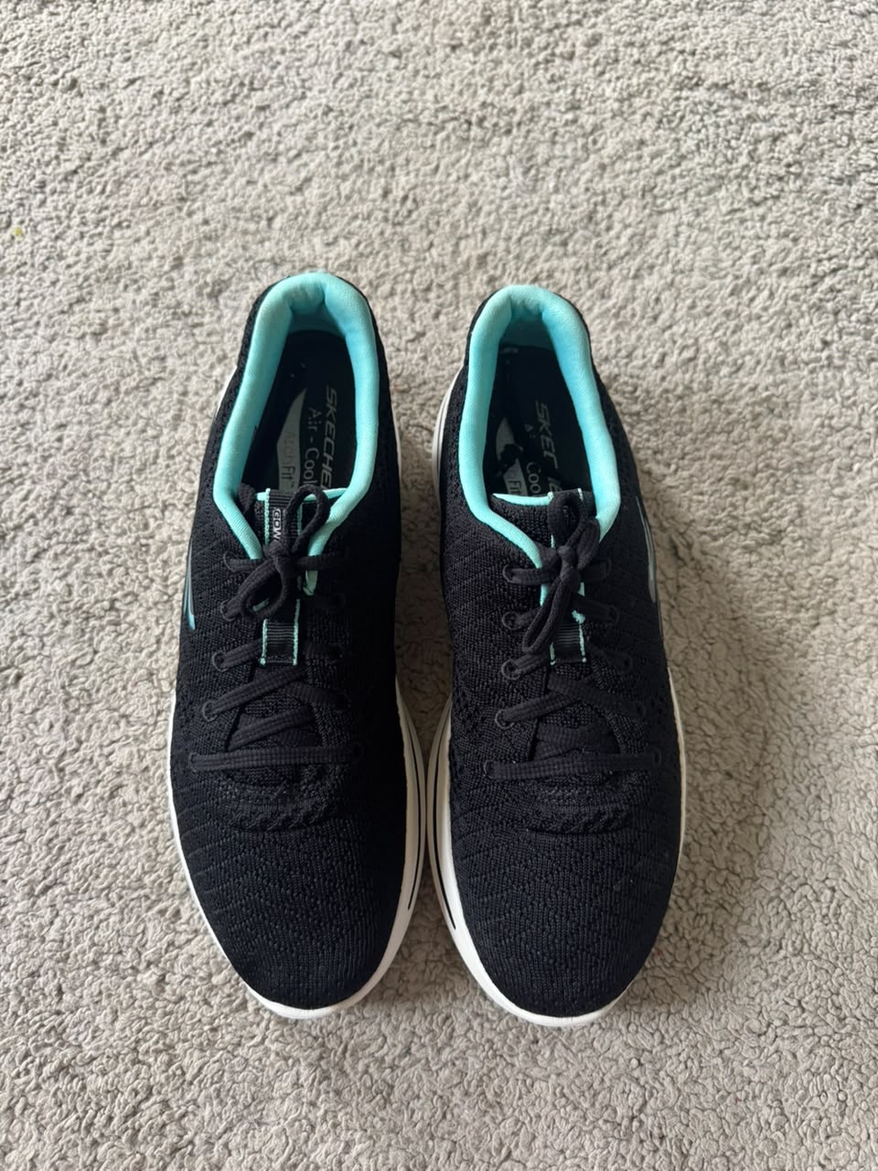 SKECHERS GO WALK ARCH