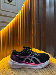 ASICS SIZE 37.5