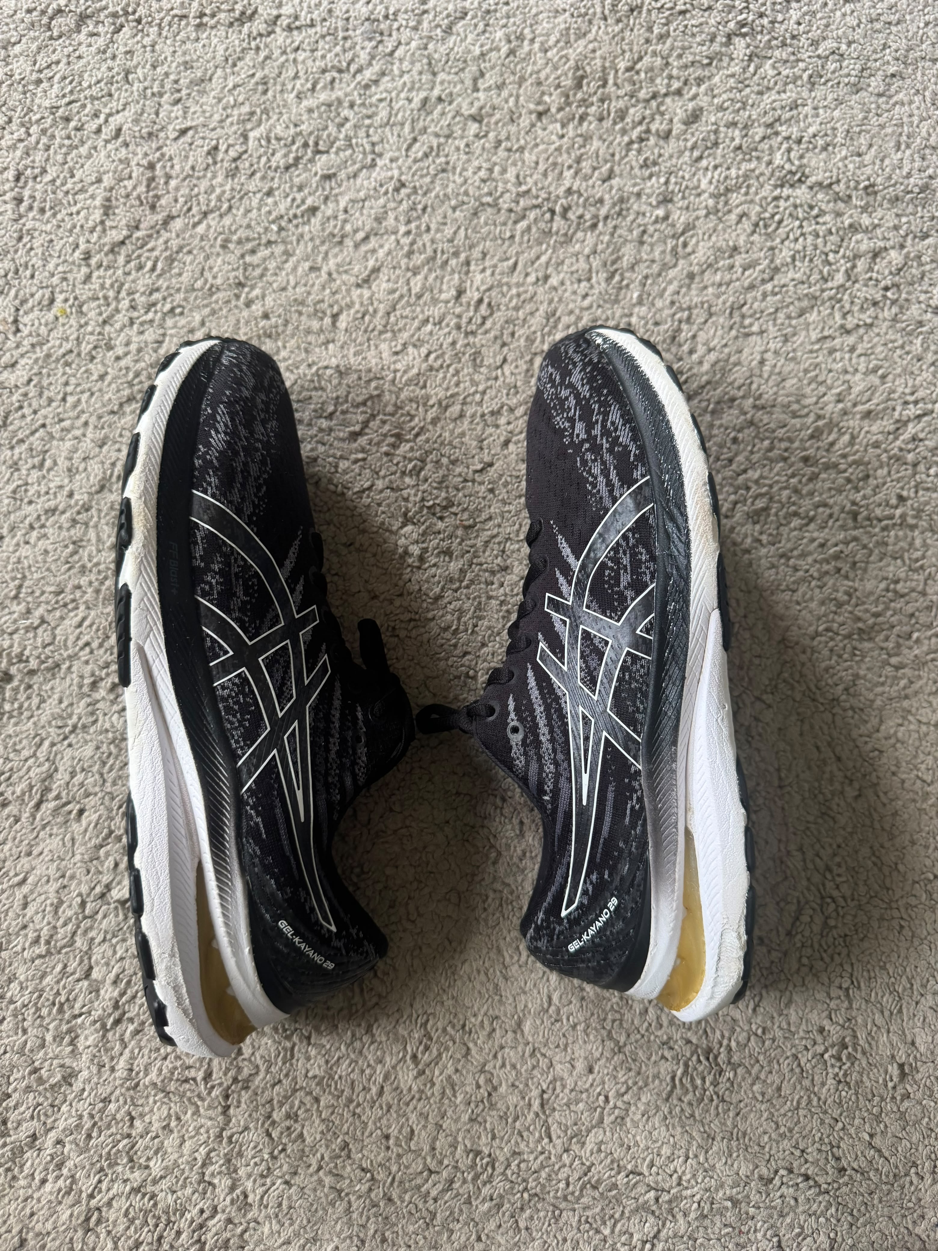 ASICS GEL KAYANO 29