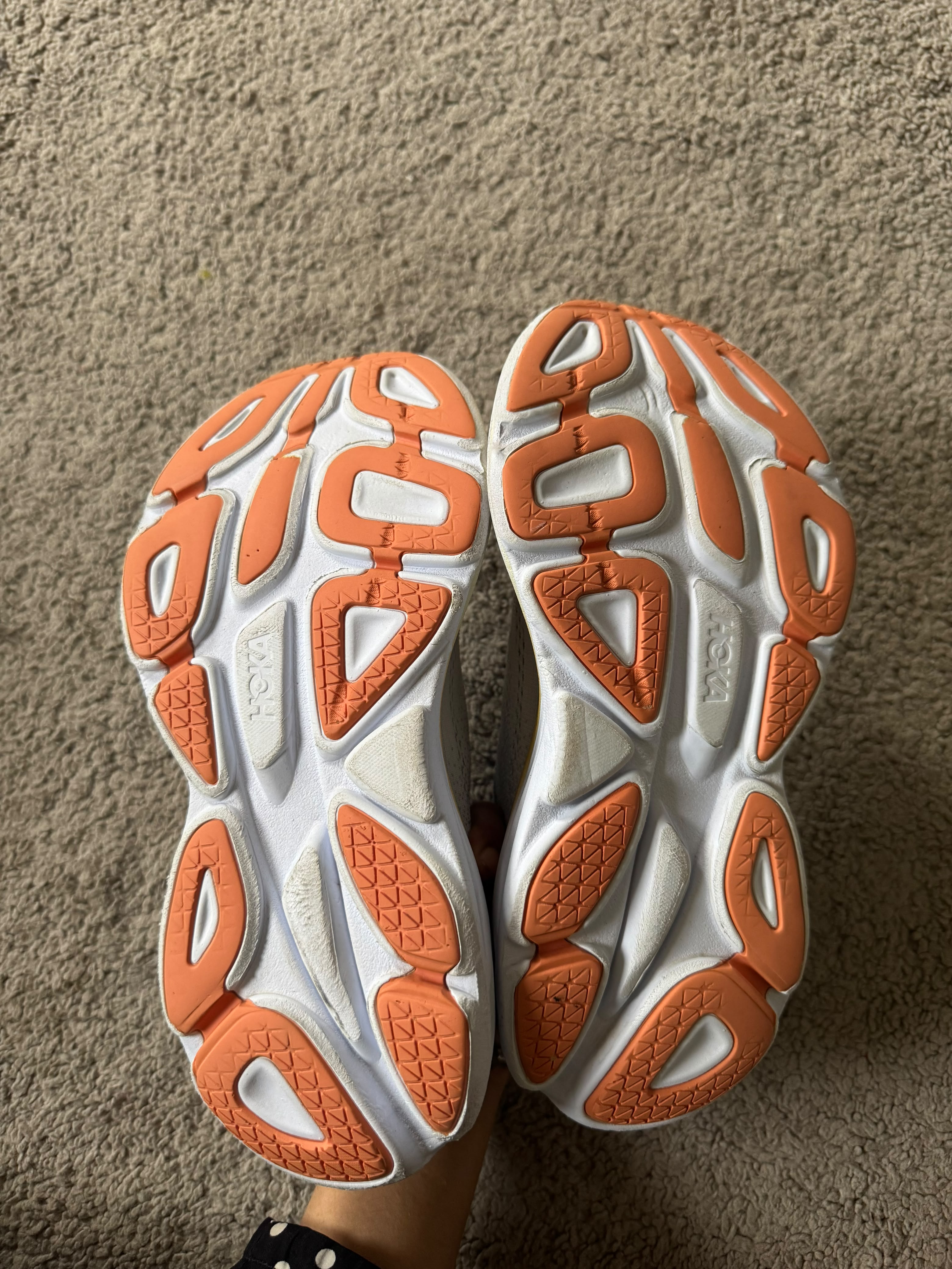 Hoka One One Bondi 8