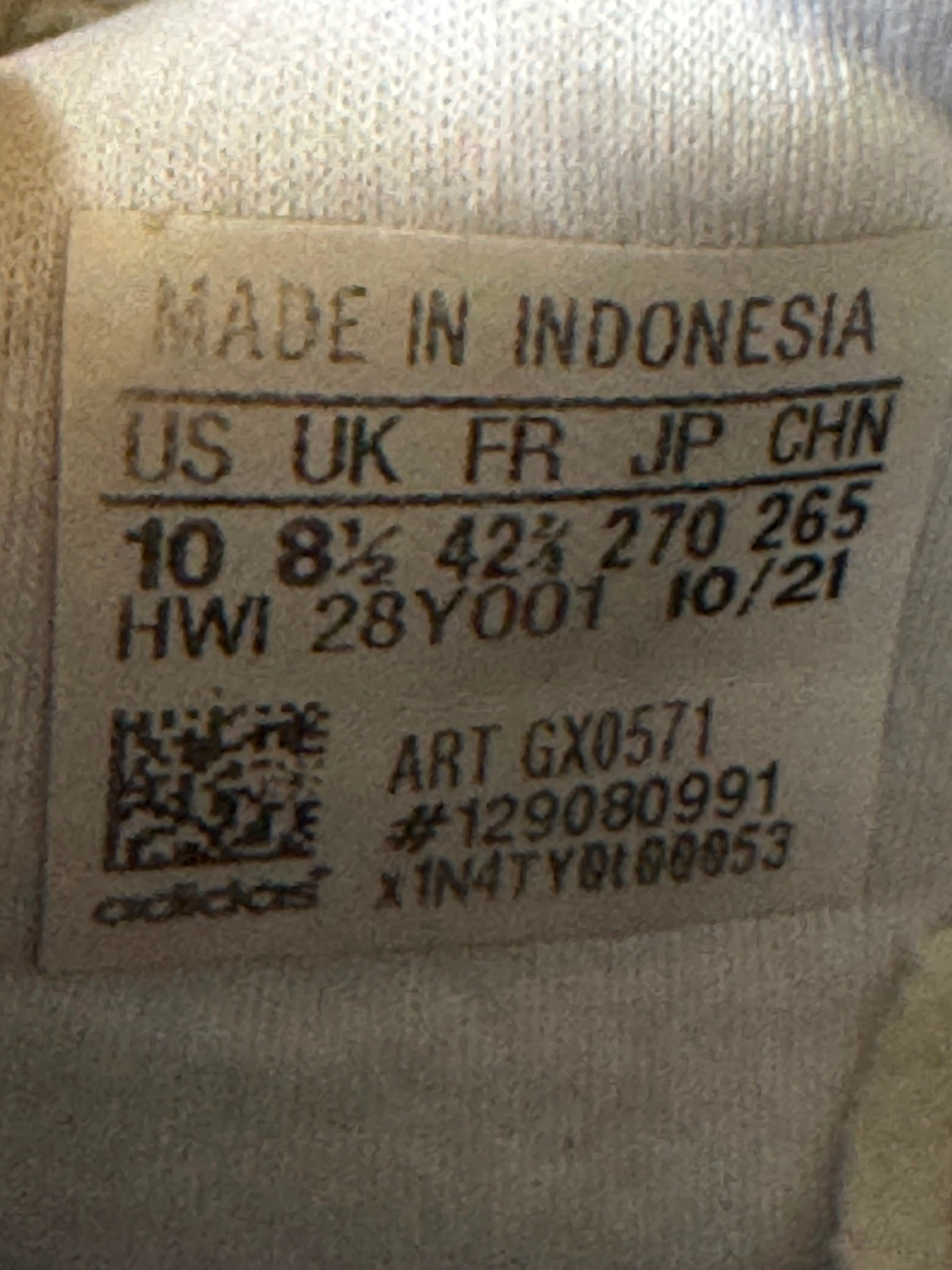 ADIDAS SIZE 42.5