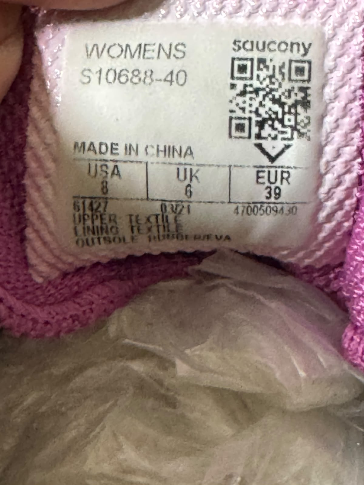 SAUCONY SIZE 39