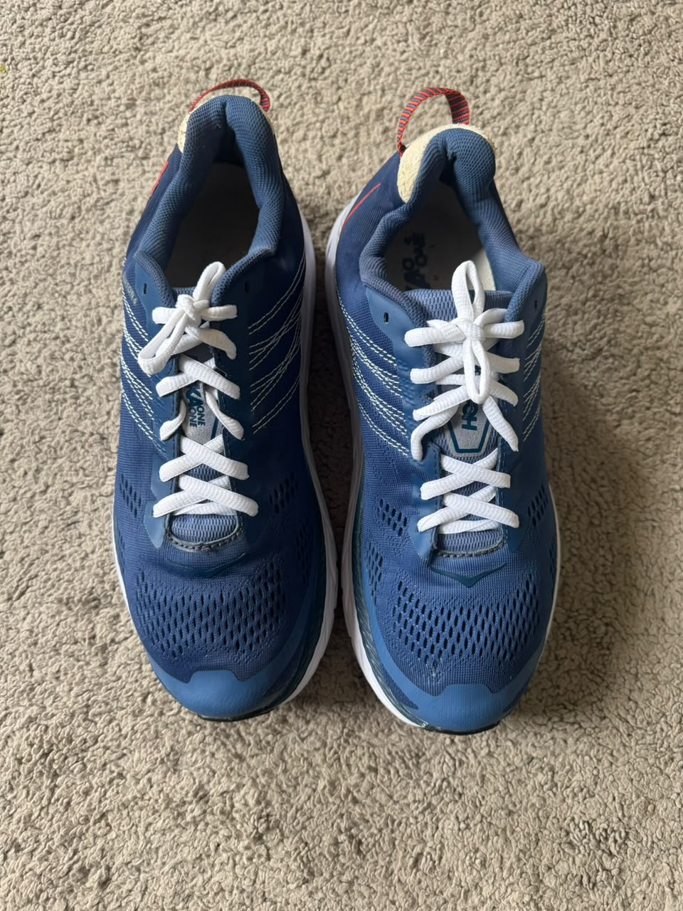 Hoka One One Clifton 6