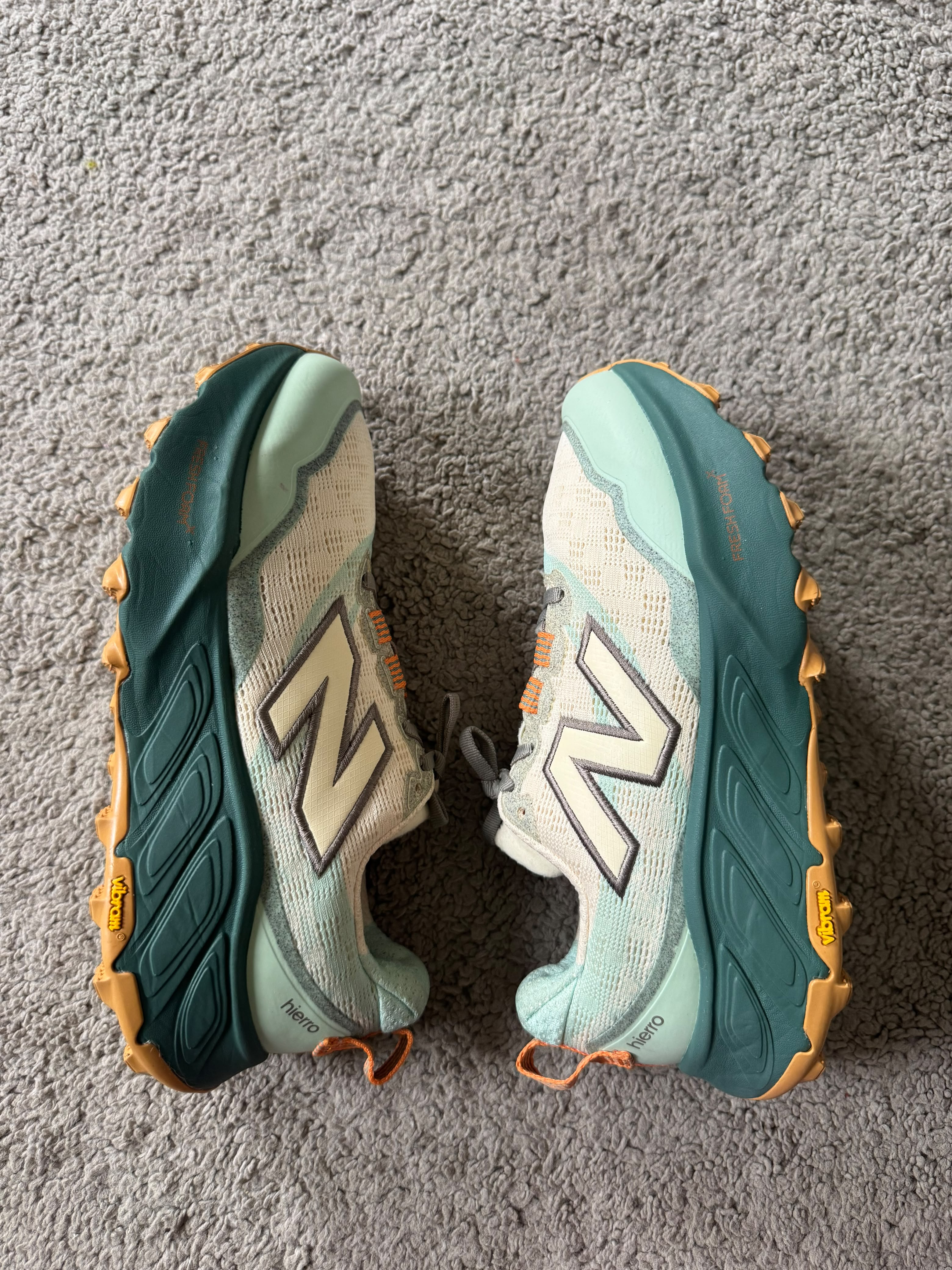 New Balance Fresh Foam X Hierro v9