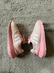 ADIDAS SIZE 37.5