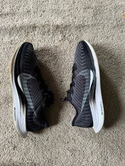 NIKE  SIZE 43