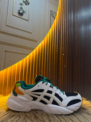 ASICS SIZE 42