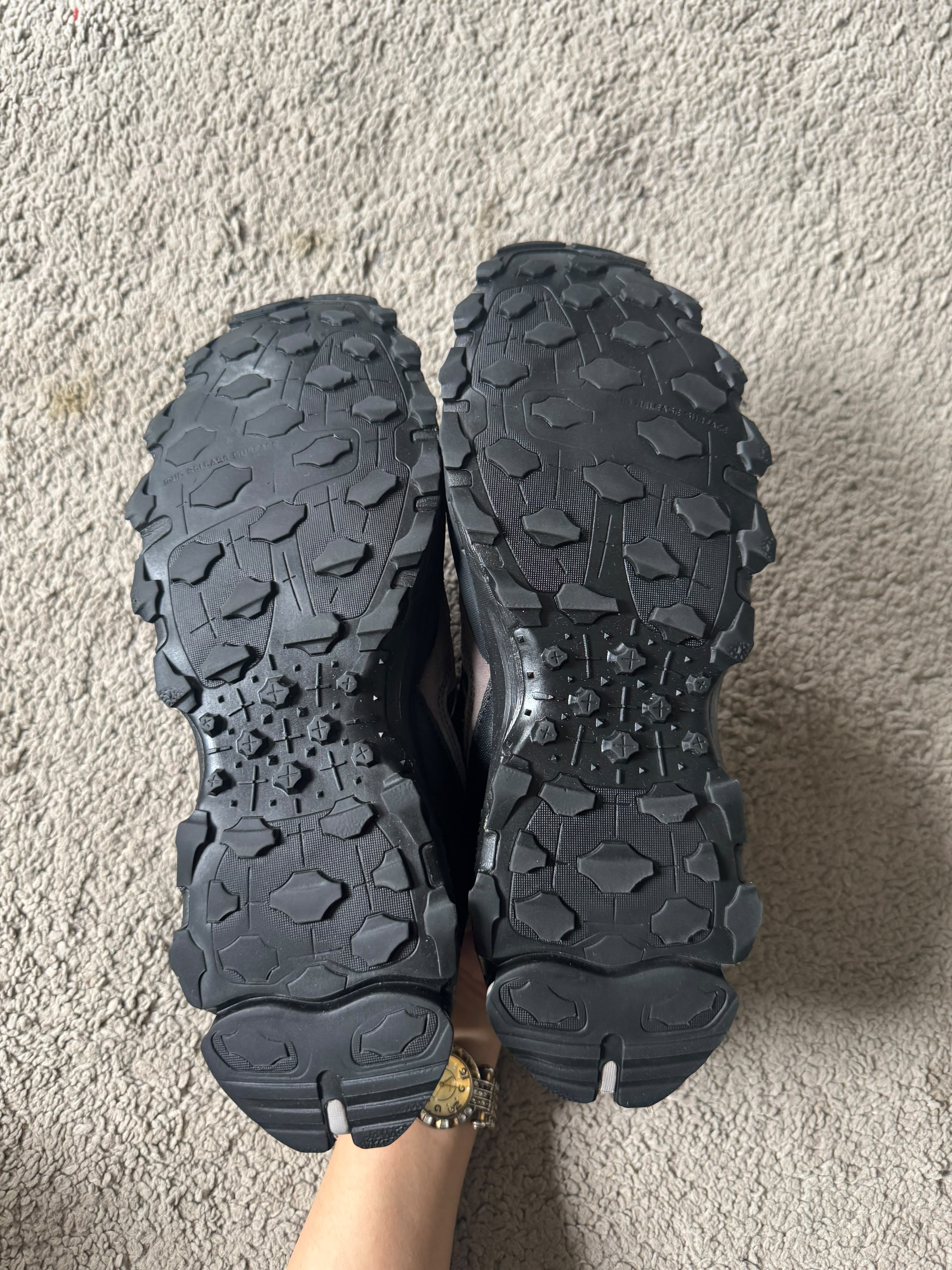 ADIDAS SIZE 43.5