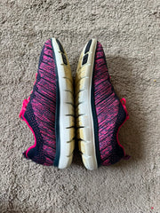 SKECHERS SIZE 38