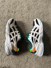 ASICS SIZE 42