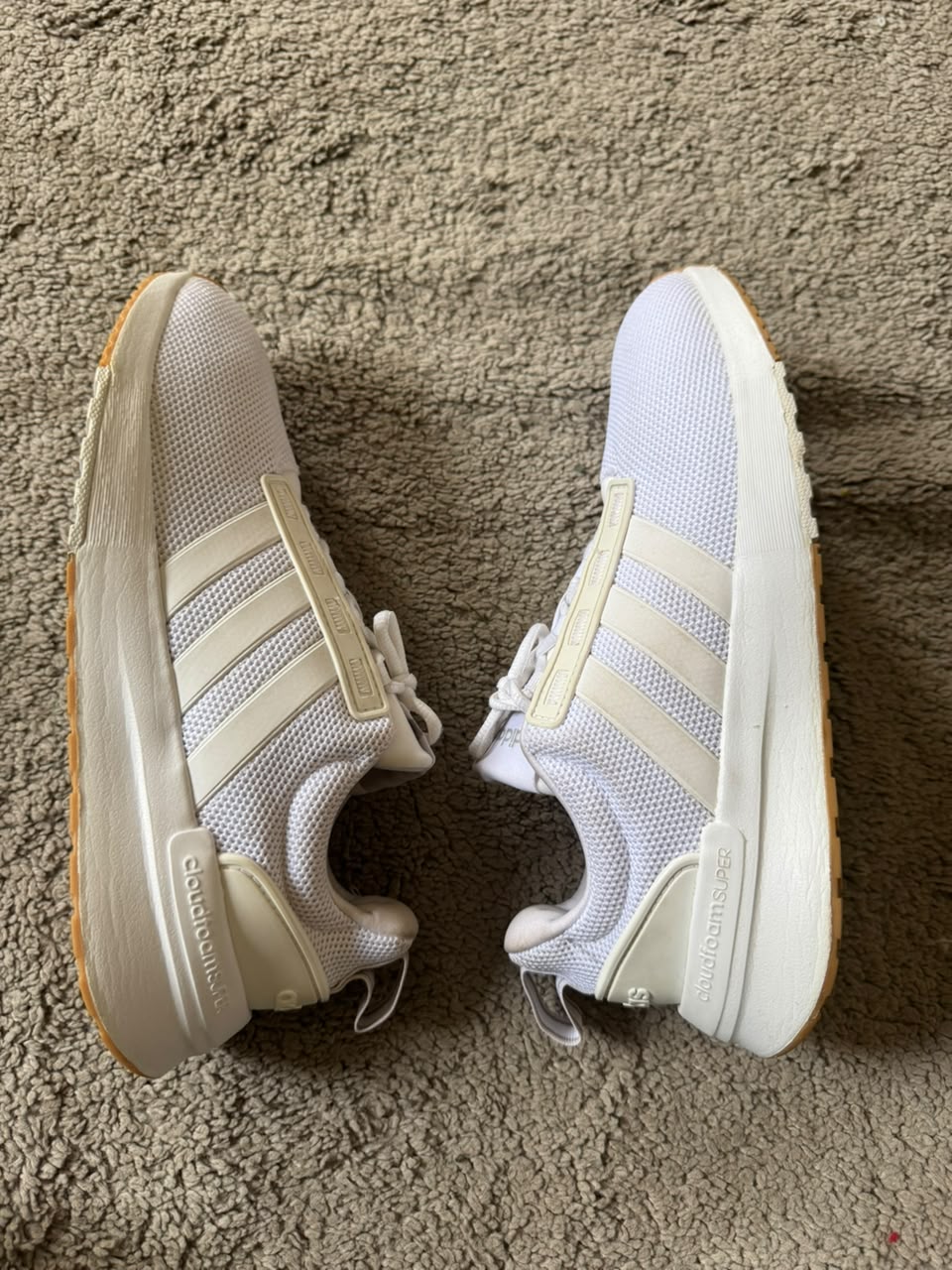ADIDAS SIZE 42.5
