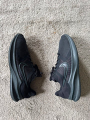 NIKE SIZE 40.5