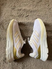 ADIDAS SIZE 42.5