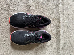 ASICS SIZE 37.5