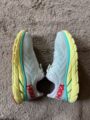 HOKA ONE ONE SIZE 38