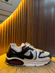 NIKE SIZE 42