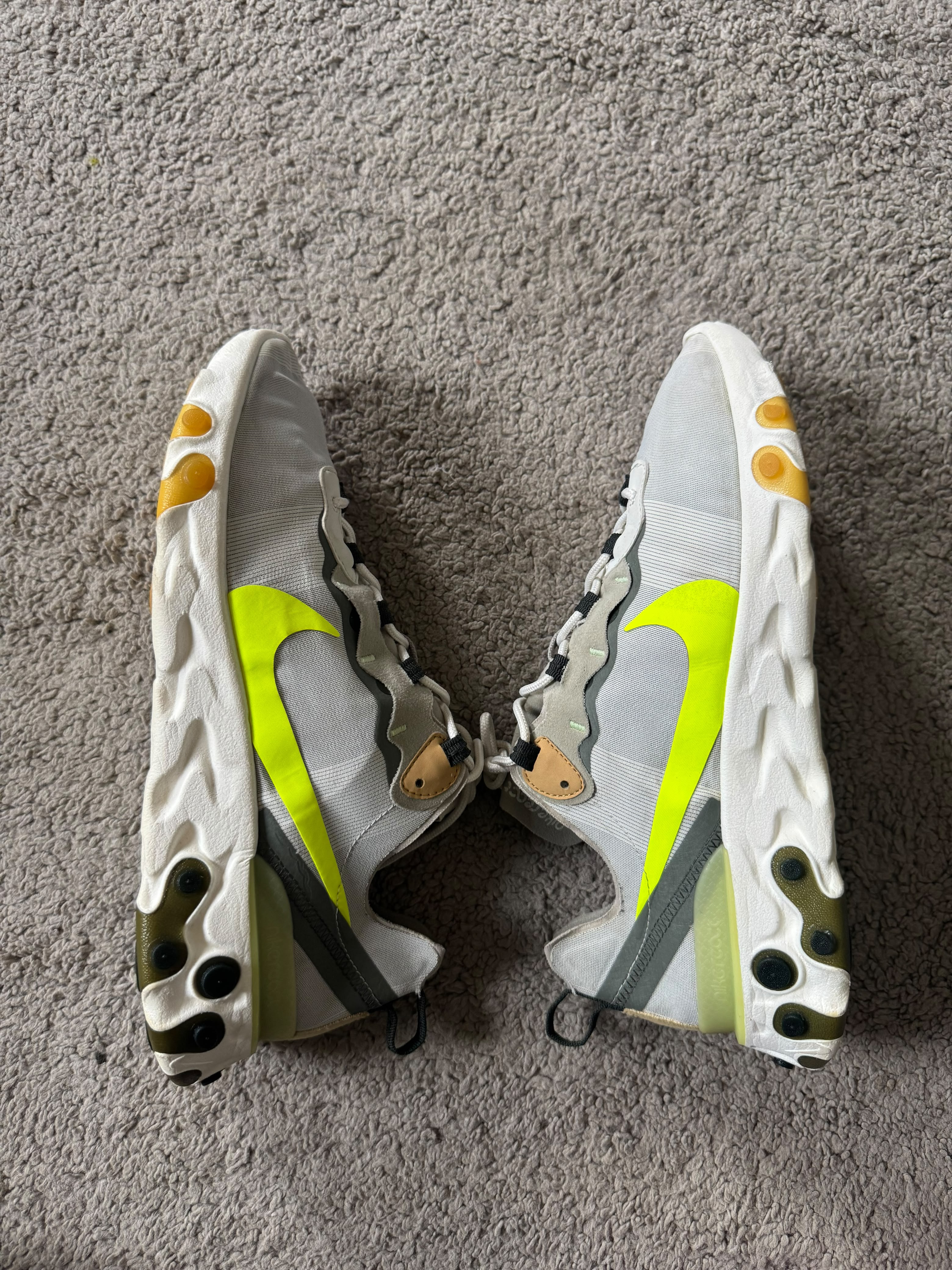 Nike React Element 55