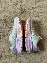 SKECHERS SIZE 37