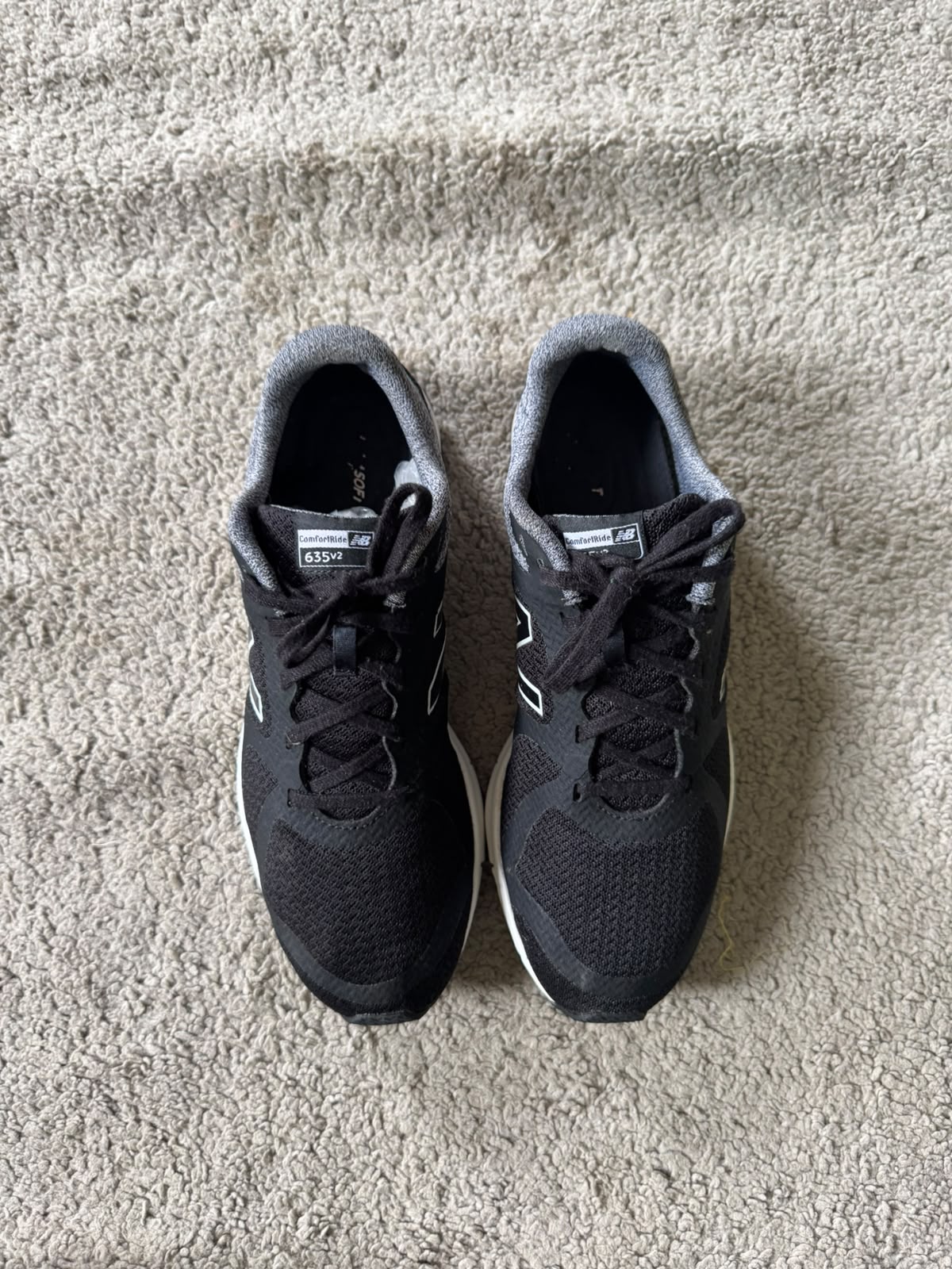 NEW BALANCE SIZE 40.5