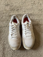 NIKE SIZE 37