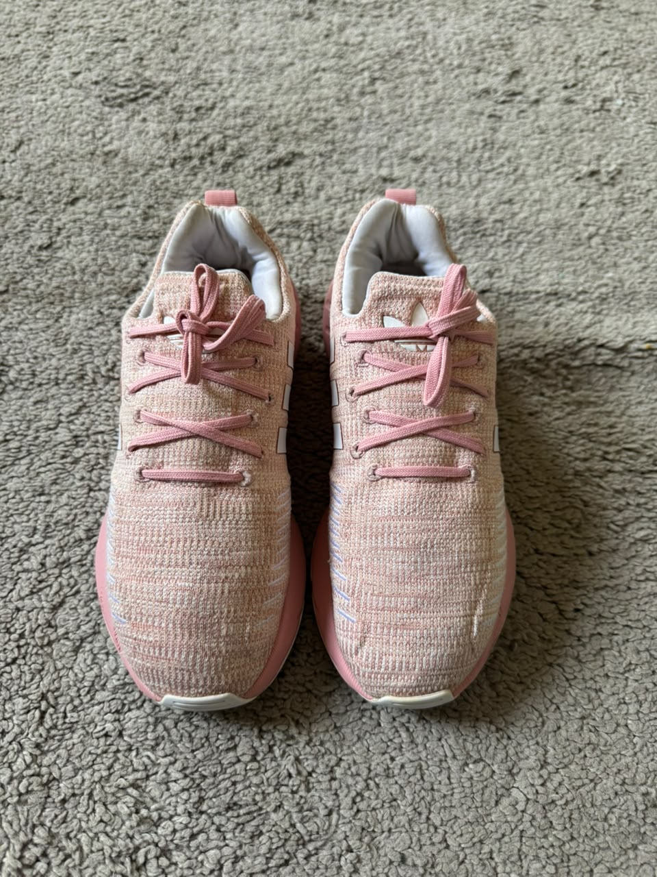 ADIDAS SIZE 37.5